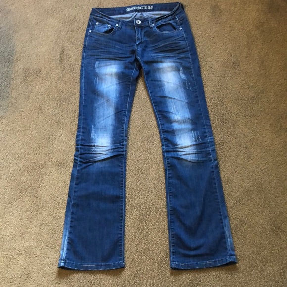 Cambridge Distressed Blue Jeans - Picture 1 of 12